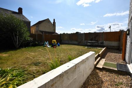 2 bedroom Detached house for sale in Queens Park Close, Mablethorpe, LN12