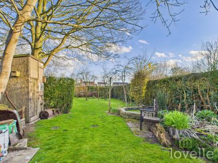 3 bedroom Detached house for sale in Sea Road, Anderby, PE24