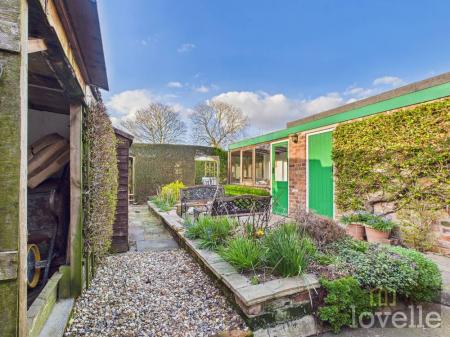 3 bedroom Detached house for sale in Sea Road, Anderby, PE24