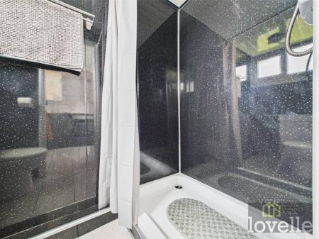 2 bedroom Park home for sale in Seaholme Park, Mablethorpe, LN12