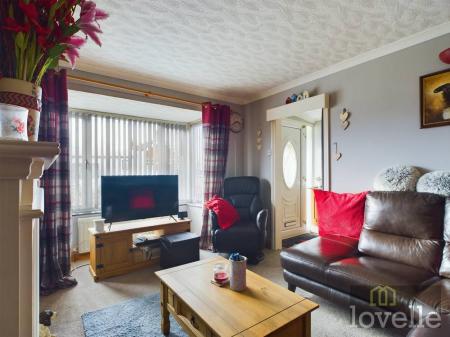 2 bedroom Semi-detached bungalow for sale in St Andrews Road, Mablethorpe, LN12