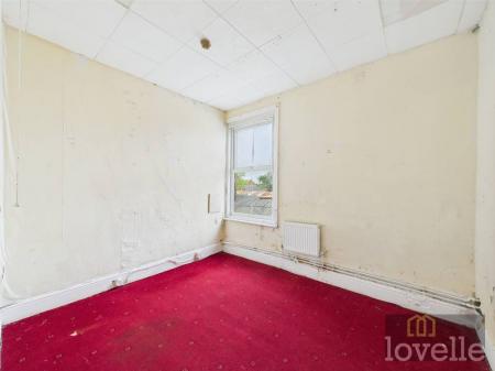 7 bedroom Semi-detached house for sale in Waterloo Road, Mablethorpe, LN12