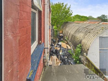 7 bedroom Semi-detached house for sale in Waterloo Road, Mablethorpe, LN12