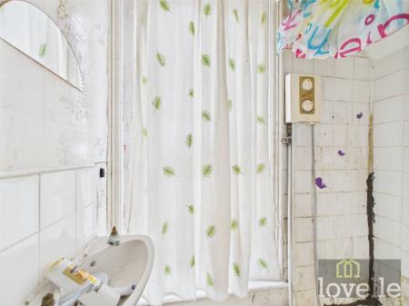 7 bedroom Semi-detached house for sale in Waterloo Road, Mablethorpe, LN12