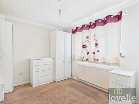 2 bedroom Detached bungalow for sale in The Green, Mablethorpe, LN12