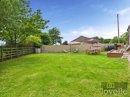 2 bedroom Detached house for sale in Main Street, Alford, LN13