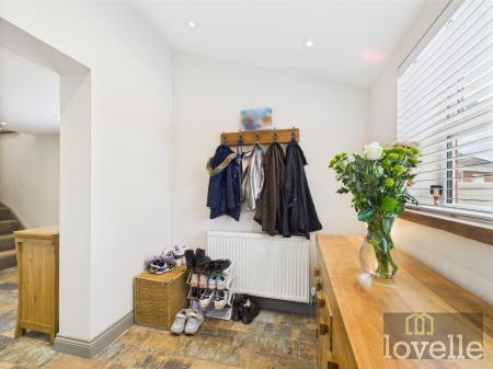 2 bedroom Detached house for sale in Main Street, Alford, LN13