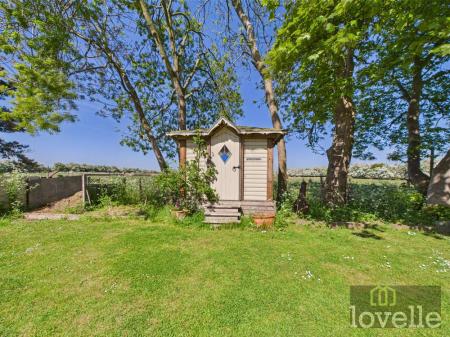 4 bedroom Detached house for sale in Sutton Road, Huttoft, LN13