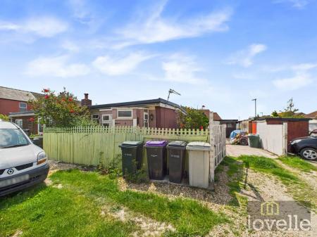 1 bedroom Semi-detached bungalow for sale in Ivel Close, Mablethorpe, LN12