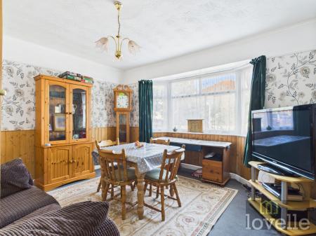 3 bedroom Semi-detached house for sale in George Street, Mablethorpe, LN12