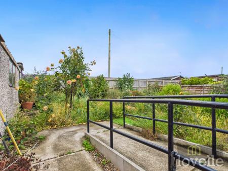 2 bedroom Semi-detached bungalow for sale in The Fairway, Mablethorpe, LN12