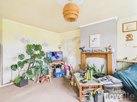 2 bedroom Semi-detached bungalow for sale in The Fairway, Mablethorpe, LN12