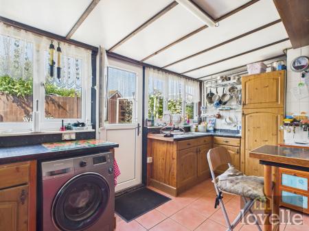 2 bedroom Semi-detached bungalow for sale in George Street, Mablethorpe, LN12