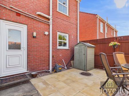 2 bedroom Semi-detached house for sale in Dashwood Road, Alford, LN13
