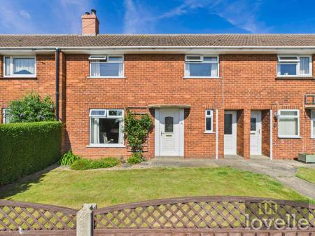 3 bedroom Terraced House for sale in Sutton Road, Huttoft, LN13