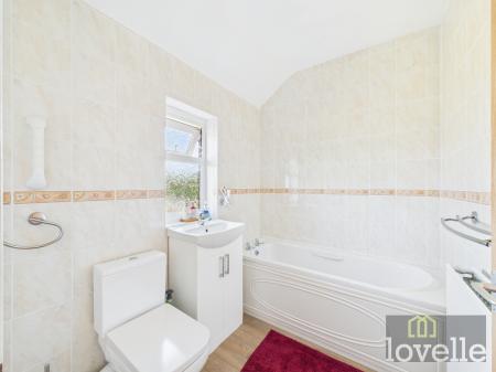 3 bedroom Terraced House for sale in Sutton Road, Huttoft, LN13