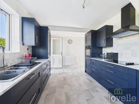 3 bedroom Terraced House for sale in Sutton Road, Huttoft, LN13