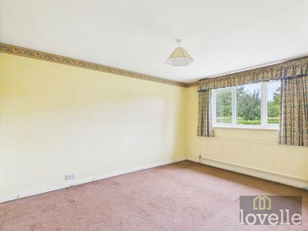 3 bedroom Detached bungalow for sale in Pinfold Lane, Alford, LN13