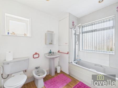 3 bedroom Detached house for sale in George Street, Mablethorpe, LN12