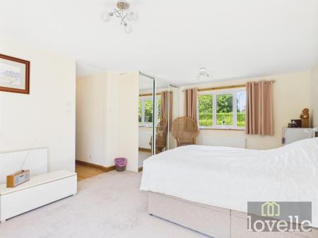 3 bedroom Detached bungalow for sale in Beesby Road, Alford, LN13