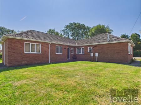 Beesby Road, Alford, LN13