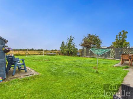 4 bedroom Land (Residential) for sale in Trusthrope Road, Sutton on Sea, LN12