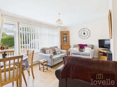 2 bedroom Detached house for sale in Trusthorpe Road, Trusthorpe, LN12