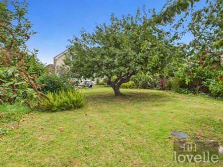 2 bedroom Detached house for sale in Trusthorpe Road, Trusthorpe, LN12