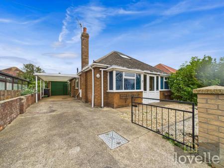 3 bedroom Bungalow for sale in Seacroft Road, Mablethorpe, LN12