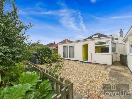 3 bedroom Bungalow for sale in Seacroft Road, Mablethorpe, LN12