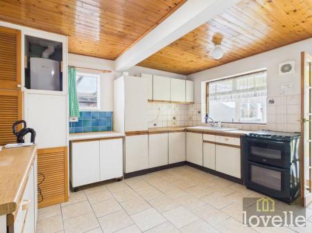 3 bedroom Bungalow for sale in Seacroft Road, Mablethorpe, LN12