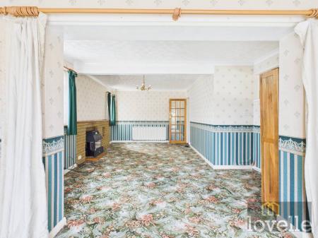 3 bedroom Bungalow for sale in Seacroft Road, Mablethorpe, LN12