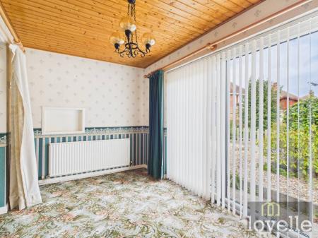 3 bedroom Bungalow for sale in Seacroft Road, Mablethorpe, LN12