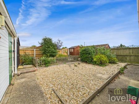 3 bedroom Bungalow for sale in Seacroft Road, Mablethorpe, LN12