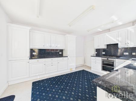 3 bedroom Detached bungalow for sale in Campling Way, Trusthorpe, LN12