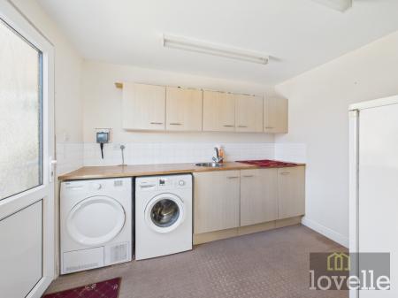 3 bedroom Detached bungalow for sale in Campling Way, Trusthorpe, LN12