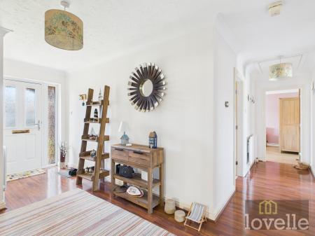 3 bedroom Detached bungalow for sale in St Francis Gardens, Sutton on Sea, LN12