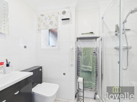 3 bedroom Detached bungalow for sale in St Francis Gardens, Sutton on Sea, LN12