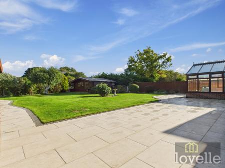 3 bedroom Detached bungalow for sale in St Francis Gardens, Sutton on Sea, LN12