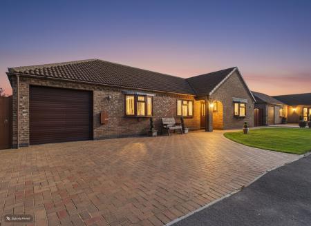 3 bedroom Detached bungalow for sale in St Francis Gardens, Sutton on Sea, LN12