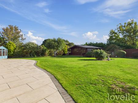 3 bedroom Detached bungalow for sale in St Francis Gardens, Sutton on Sea, LN12