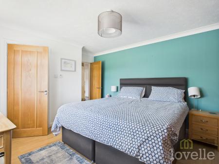 3 bedroom Detached bungalow for sale in St Francis Gardens, Sutton on Sea, LN12