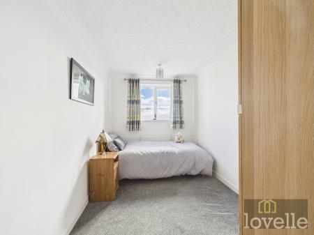 3 bedroom Flat for sale in Queens Park Flats, Mablethorpe, LN12