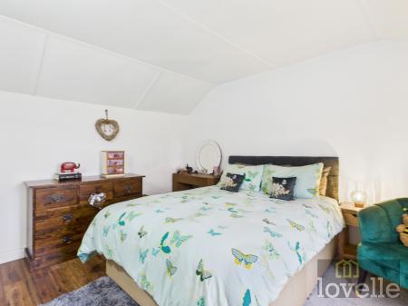 2 bedroom Detached house for sale in Mumby Road, Huttoft, LN13