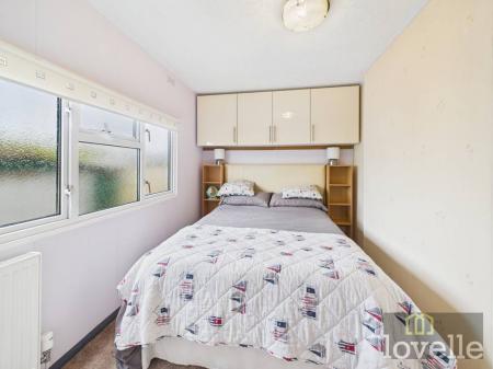 3 bedroom Park home for sale in Seaholme Road, Mablethorpe, LN12