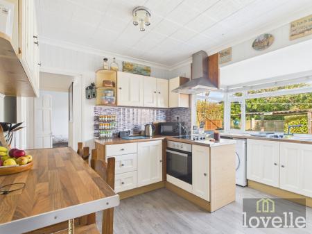 2 bedroom Semi-detached bungalow for sale in Bray Avenue, Trusthorpe, LN12