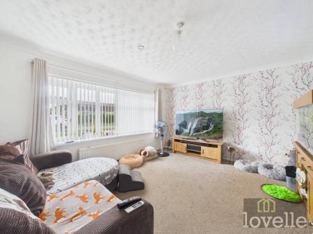 3 bedroom Detached bungalow for sale in Kipling Drive, Sandilands, LN12