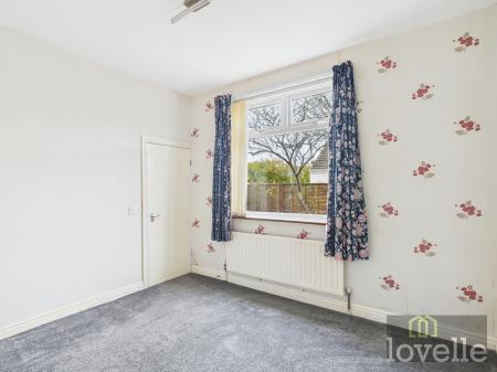 2 bedroom Semi-detached bungalow for sale in Waterloo Road, Mablethorpe, LN12