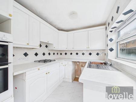 2 bedroom Semi-detached bungalow for sale in Camelot Court, Sutton on Sea, LN12