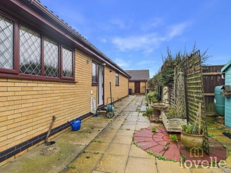 3 bedroom Detached bungalow for sale in Sharmans Close, Sutton on Sea, LN12